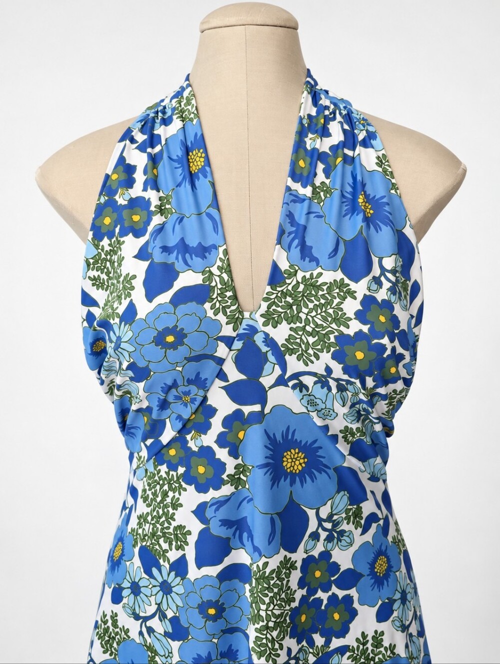 Smith & Quinn Fallon Porcelain Petals Blue Floral Halter Maxi Dress Small - Picture 4 of 9